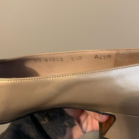 Vintage Ferragamo heels size 5 1/2 heels - Picture 8 of 8